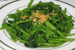 Tìm về rau muống nổi tiếng nhất trong lịch sử