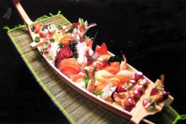 Dáng chuẩn mà không "khổ vì nhịn ăn"