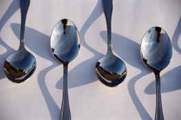 Làm đẹp tại gia, không lo tốn kém