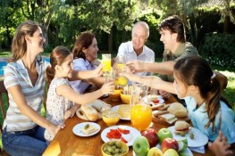 Những quan niệm sai lầm về an toàn thực phẩm mùa hè