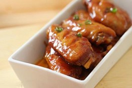 Cánh gà chiên sốt cà khai vị bữa cơm gia đình