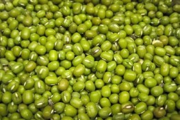 Bí quyết trị nám cho mẹ bầu từ đậu xanh