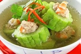 Canh khổ qua dồn thịt cho ngày mưa