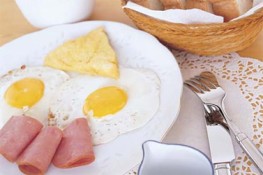 Hiểu biết không đúng về bữa ăn sáng