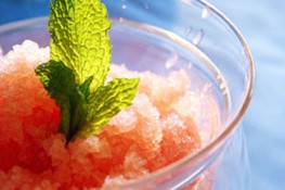 Đồ uống cho ngày nắng: Dưa hấu đá bào