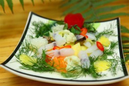 Món nhậu cuối tuần: Mực xào rau củ