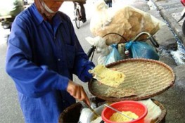 Thưởng thức nét riêng trong chiếc Bánh đa kê