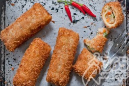 Biến tấu món Nem vỏ bột mì nhân thịt gà