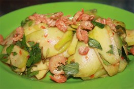 Lạ miệng với gỏi cóc chua cay
