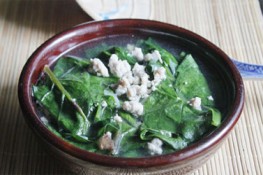 Canh thịt nạc xay nấu mồng tơi
