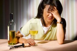 Hạn chế tác hại của rượu khi "quá chén"