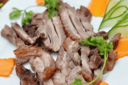 Thưởng thức thịt nhím thơm ngon