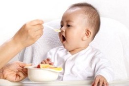 Dinh dưỡng cho trẻ dưới 1 tuổi