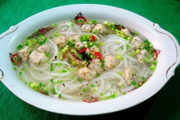 Mát lòng thưởng thức bánh canh quê