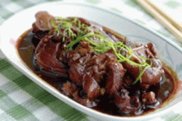 Giò heo kho tàu
