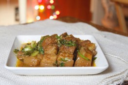 Thịt ba chỉ kho ngũ vị hương