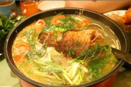 Lẩu cá chép om dưa