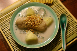 Ấm lòng với những món chè nóng ngày đông