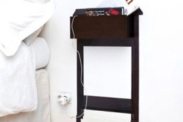Những cách trang trí kệ đầu giường ấn tượng