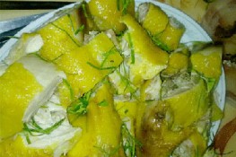 Một số mẹo để gà luộc ngon