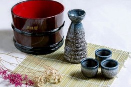 Đến Vuvuzela thưởng thức rượu sake ngon