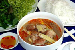 Thưởng thức bún giả cầy hương vị Bắc tại Sài Gòn
