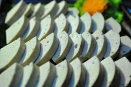 Giò lụa thơm ngon cho Tết Nguyên Đán