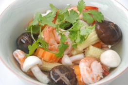 Canh bóng nấu thả