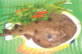 Nấu cháo cá bùa