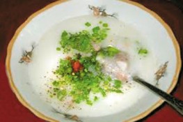"Bánh khoái" nhà nghèo