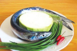 Canh bầu cá rựa