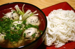 Ngon tuyệt bún mọc
