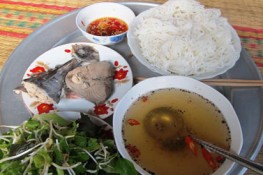 Bún cá xóm chài