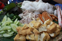 Trào lưu bún đậu mắm tôm tại Sài Gòn