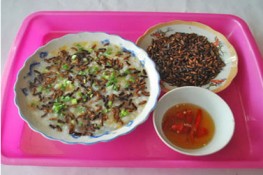 Cháo mối của người Cơ Tu