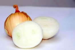 Làm đẹp từ hành tây