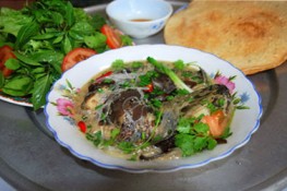 Ngọt ngào cá tràu óm của mẹ