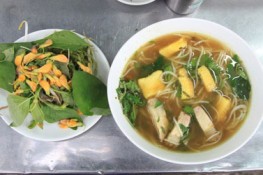 Ngon miệng bún cá Châu Đốc