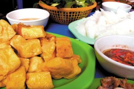 Ngon nhất bún đậu mắm tôm của mẹ