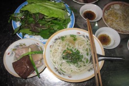 Đi ăn quà vặt ở Tây Ninh