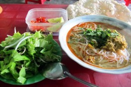 Món ăn dân dã: Bún rạm Phù Mỹ