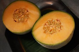 Cặp dưa giá bằng chiếc ô tô