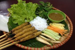 Chọn quán bún bò Huế ngon ở Hà Nội