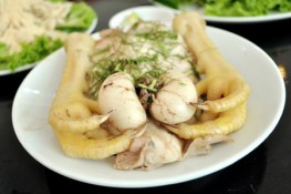 Nhà hàng gà ngon tuyệt cho dân công sở
