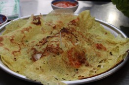 Đi thưởng thức bánh xèo chảo