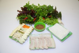 Khám phá quán cuốn đặc sắc nơi Hà thành.