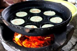 Bánh khọt ở quê tôi