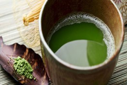 Làm đẹp bằng nước chè tươi