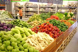 Giá thực phẩm tươi tăng mạnh sau bão