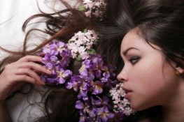 Tóc bóng đẹp với thực phẩm tự nhiên